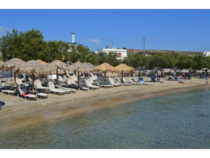 Lalari Beach Suites Vari  Bagian luar foto