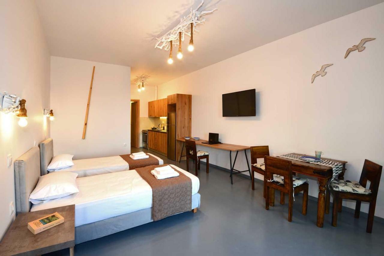 Lalari Beach Suites Vari  Bagian luar foto