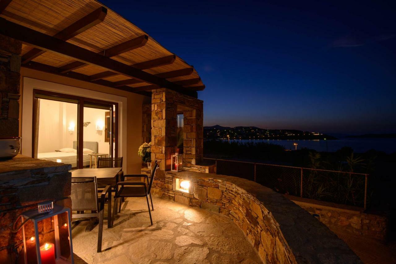 Lalari Beach Suites Vari  Bagian luar foto