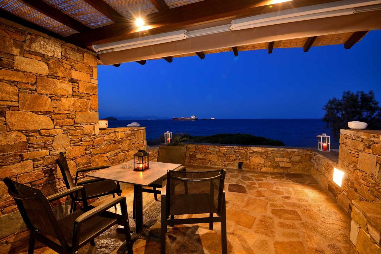 Lalari Beach Suites Vari  Bagian luar foto